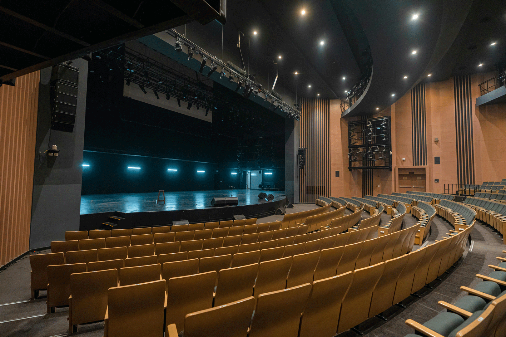Performing and visual arts center